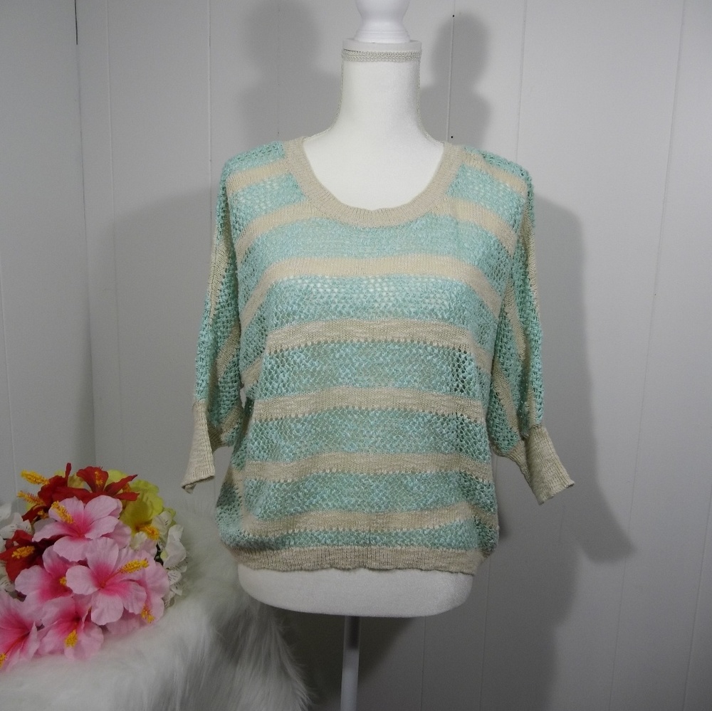 Shrinking violet eyelet sweater size M